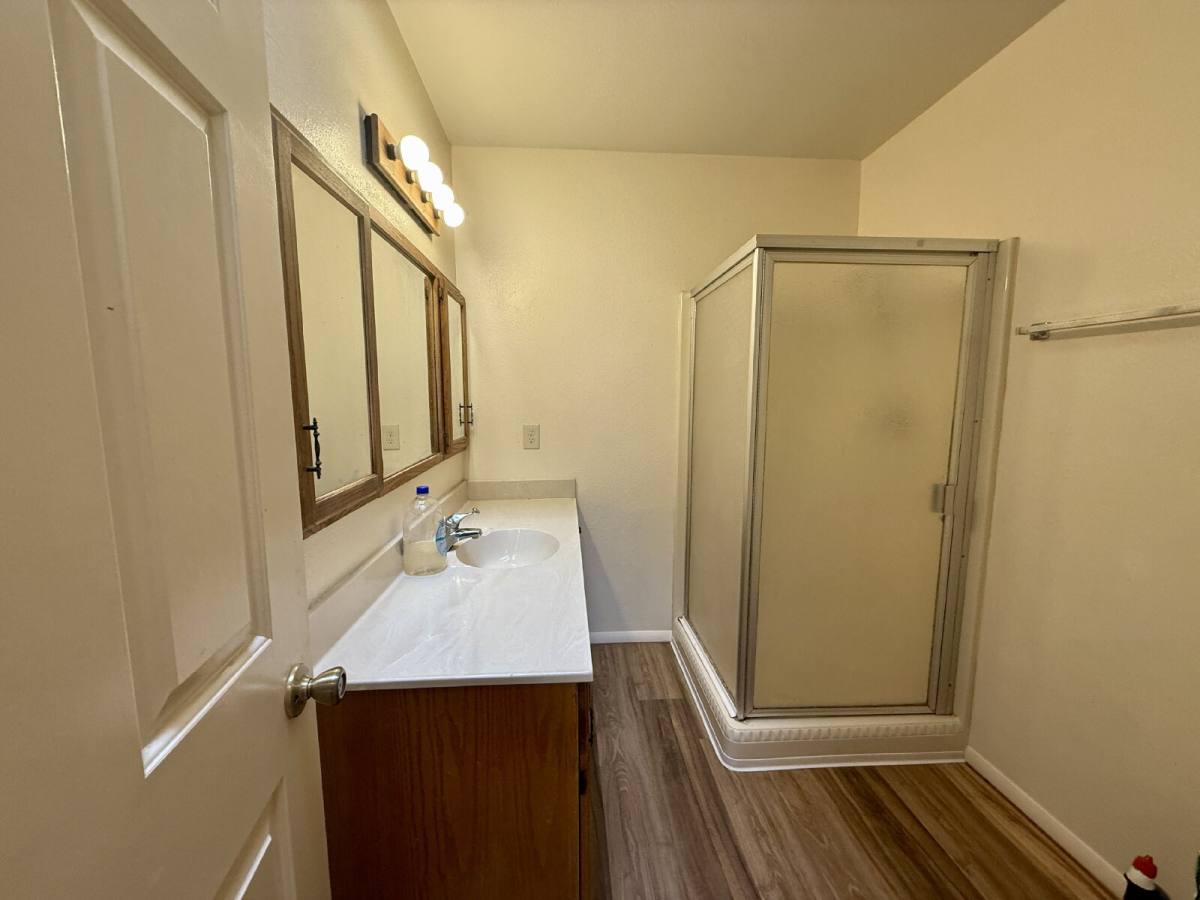 House for rent at 350 Rim Rock Circle, Prescott, AZ 86303