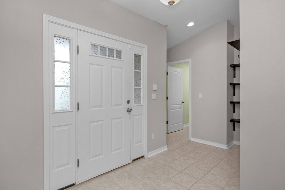 House for rent at 2081 Seagrape Dr, Navarre, FL 32566