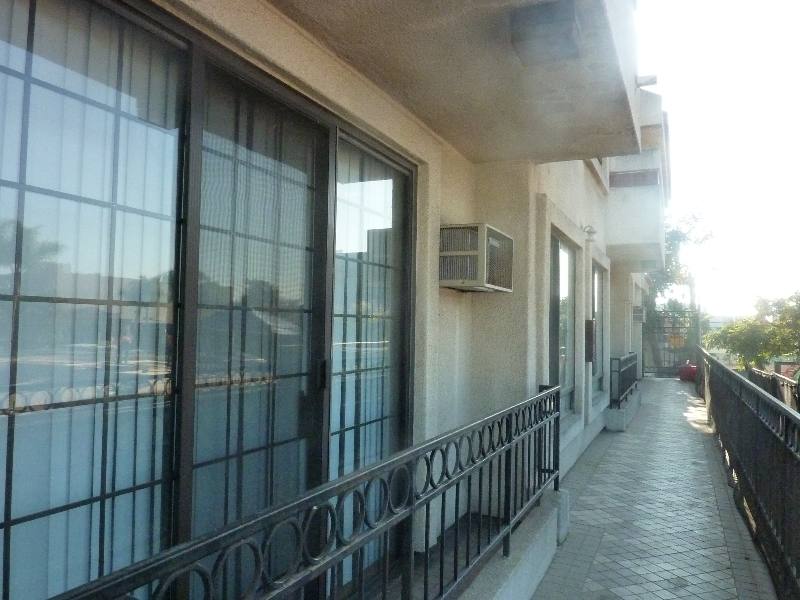 Apartment for rent at 3648 Motor Ave #102, Los Angeles, CA 90034