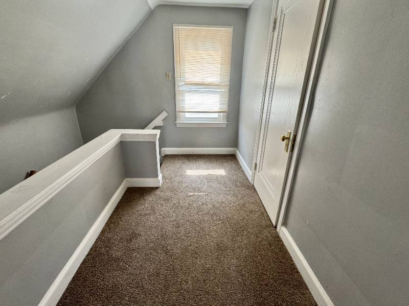 House for rent at 5284 Devonshire Rd #2, Detroit, MI 48224