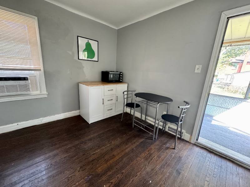 House for rent at 5284 Devonshire Rd #2, Detroit, MI 48224