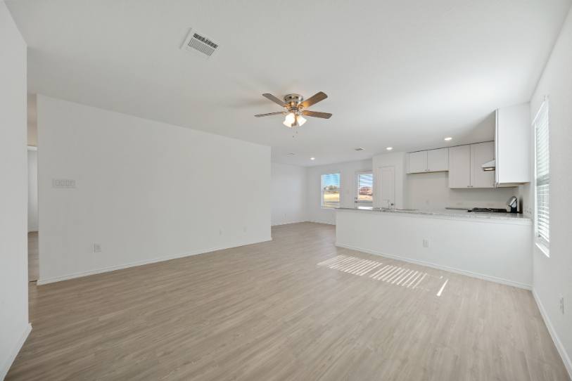House for rent at 5510 Basil Chase, Saint Hedwig, TX 78152