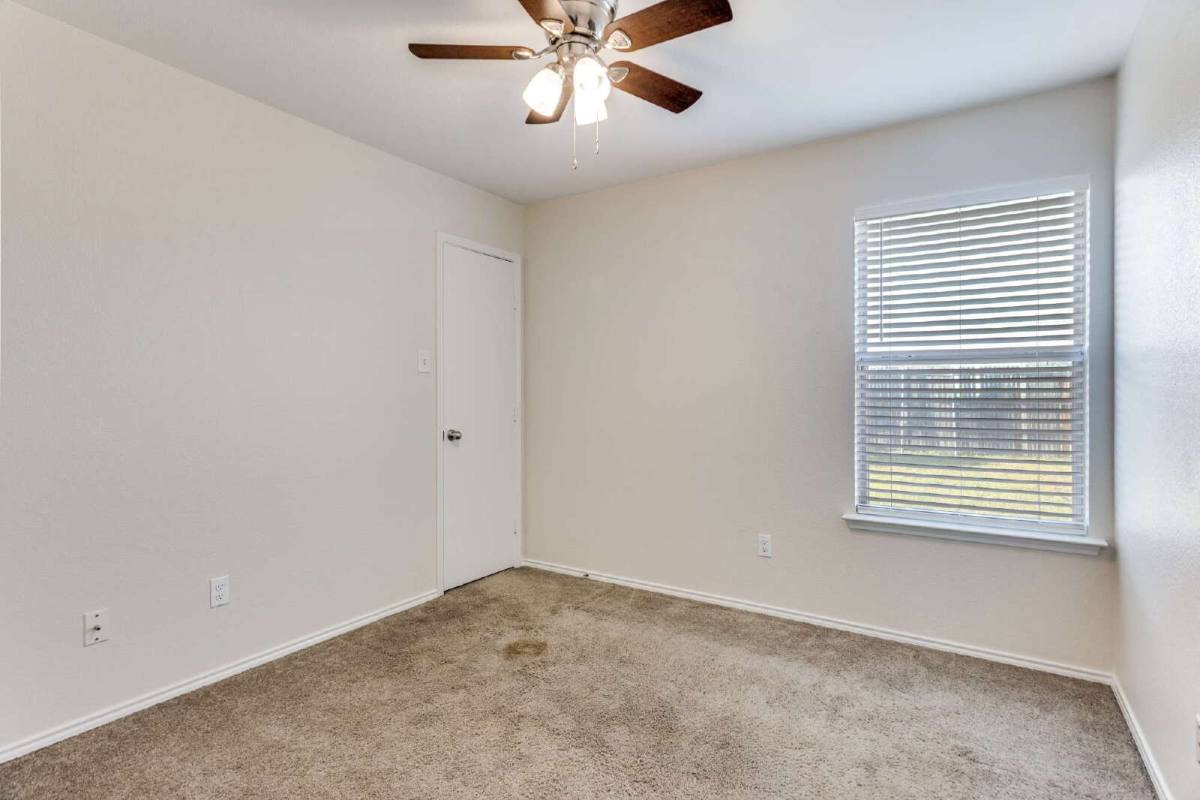 House for rent at 9224 Marilyn Dr, Fort Worth, TX 76108