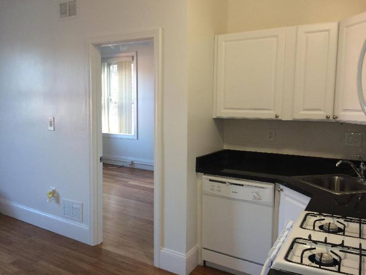 Apartment for rent at 877 Beacon St, Boston, MA 02115