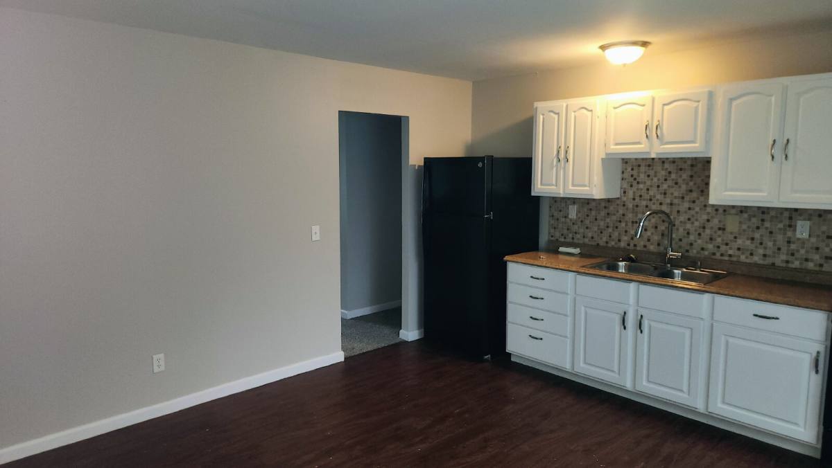 House for rent at 7323 Landi Court, Hazelwood, MO 63042
