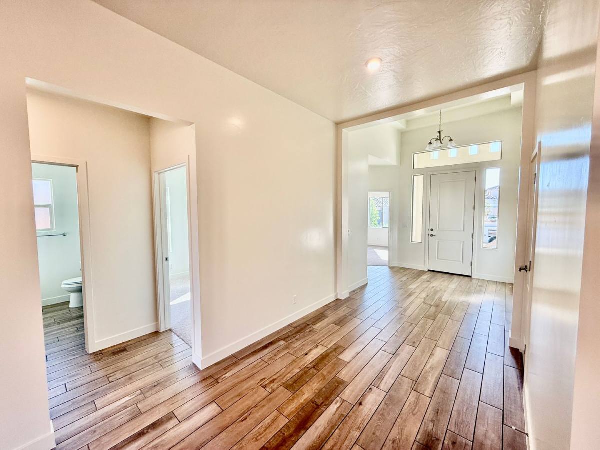 House for rent at 506 S Martignano Way, Saint George, UT 84770