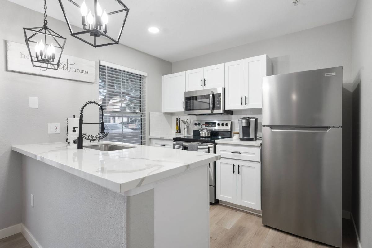 Townhouse for rent at 8930 W Monroe St, Peoria, AZ 85345