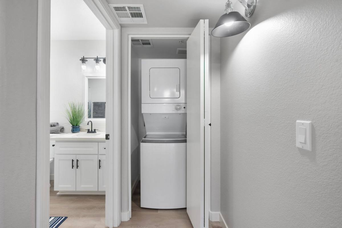 Townhouse for rent at 8930 W Monroe St, Peoria, AZ 85345