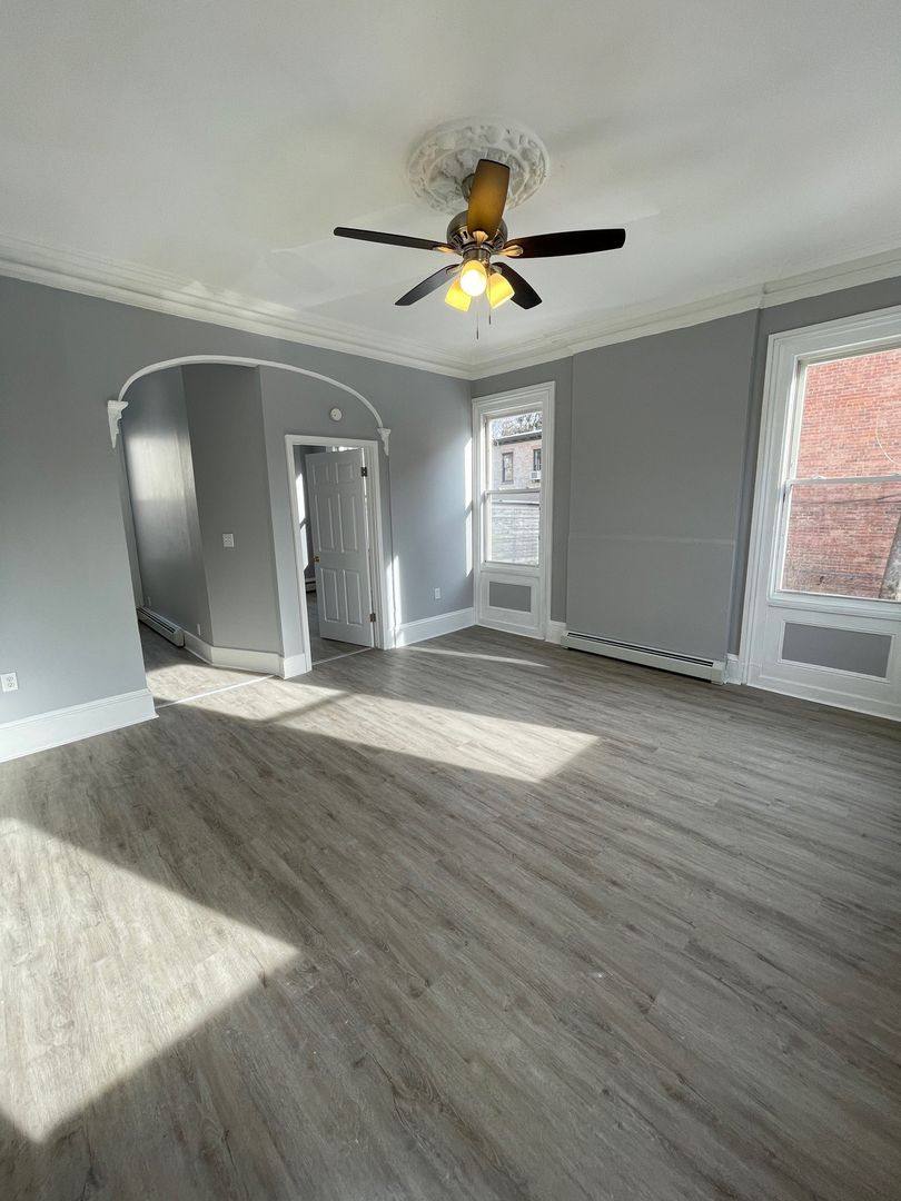 362 Liberty St, Newburgh, NY 12550 - Apartment for Rent - Image 2
