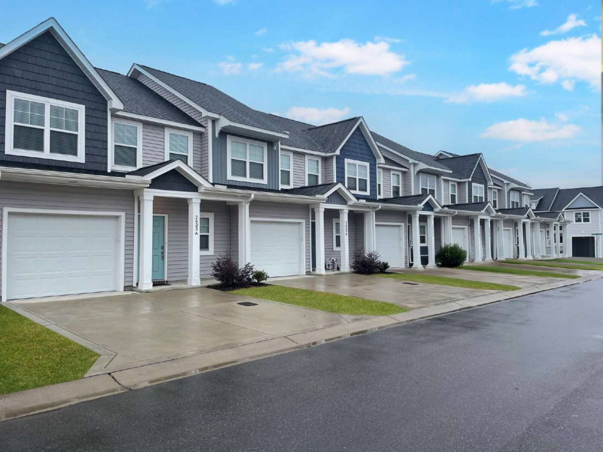 Townhouse for rent at 2646-C Virginia Mae Lane, Winterville, NC 28590