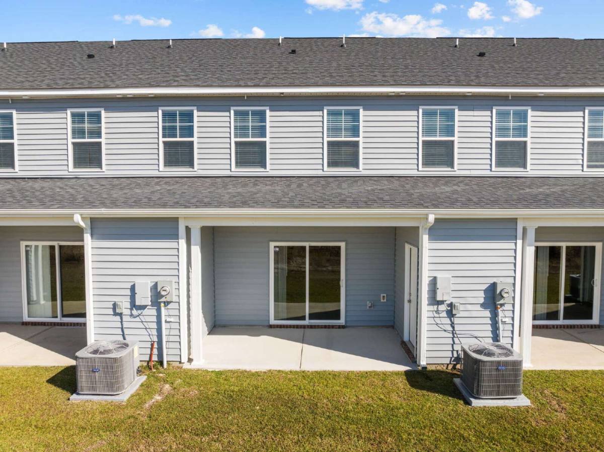 Townhouse for rent at 2646-C Virginia Mae Lane, Winterville, NC 28590