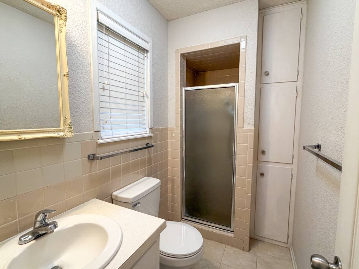 House for rent at 5604 38th St, Lubbock, TX 79407