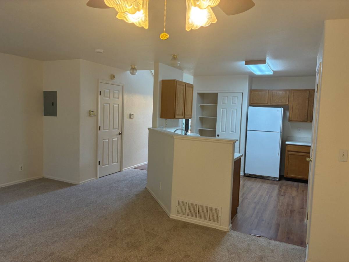 Townhouse for rent at 1225 S Zeno Circle #C, Aurora, CO 80017