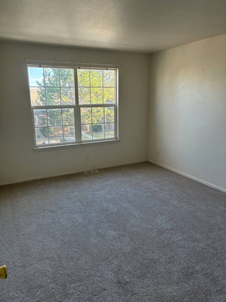 Townhouse for rent at 1225 S Zeno Circle #C, Aurora, CO 80017
