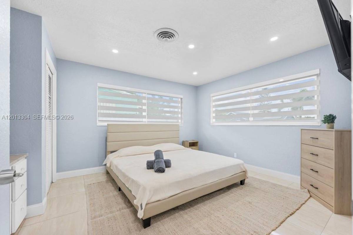 House for rent at 2128 Dock St, West Palm Beach, FL 33401