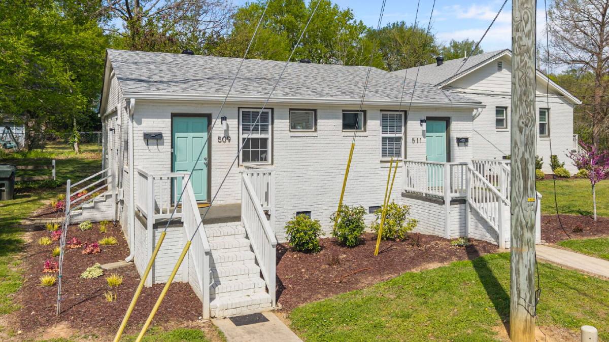 Apartment for rent at 509-511 Cape Ave #511, Raleigh, NC 27601
