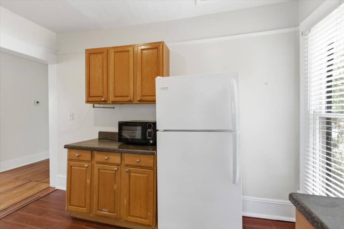 Apartment for rent at 2837 Lydia St, Jacksonville, FL 32205