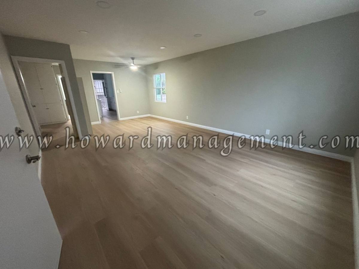 Apartment for rent at 5453 Alvern Circle, Los Angeles, CA 90045