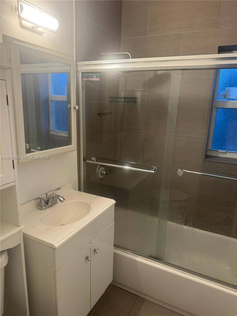 House for rent at 411 NW 106th St, Miami, FL 33150