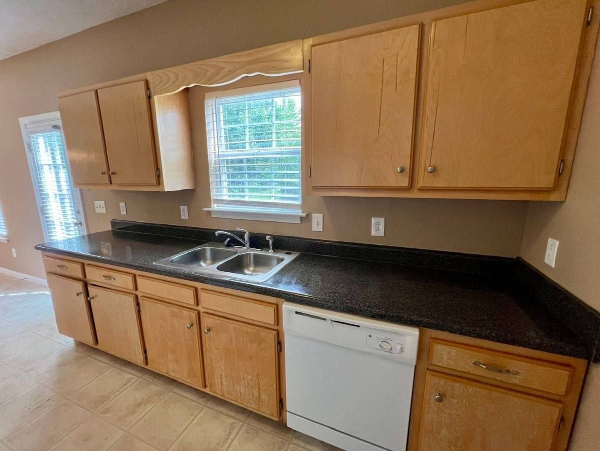 House for rent at 453 Drexel Court, Murfreesboro, TN 37128