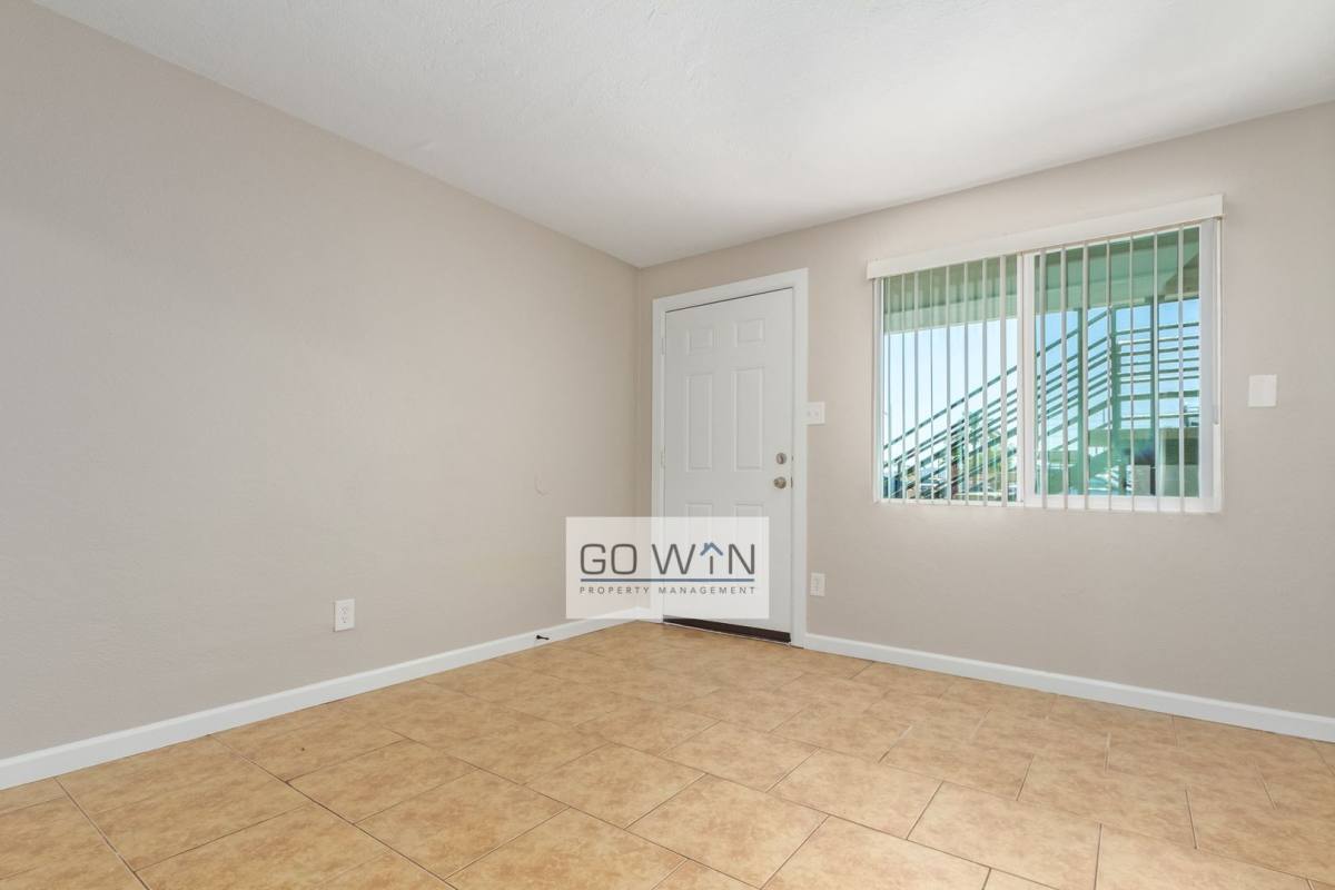 Apartment for rent at 2146 E Taylor St, Phoenix, AZ 85006