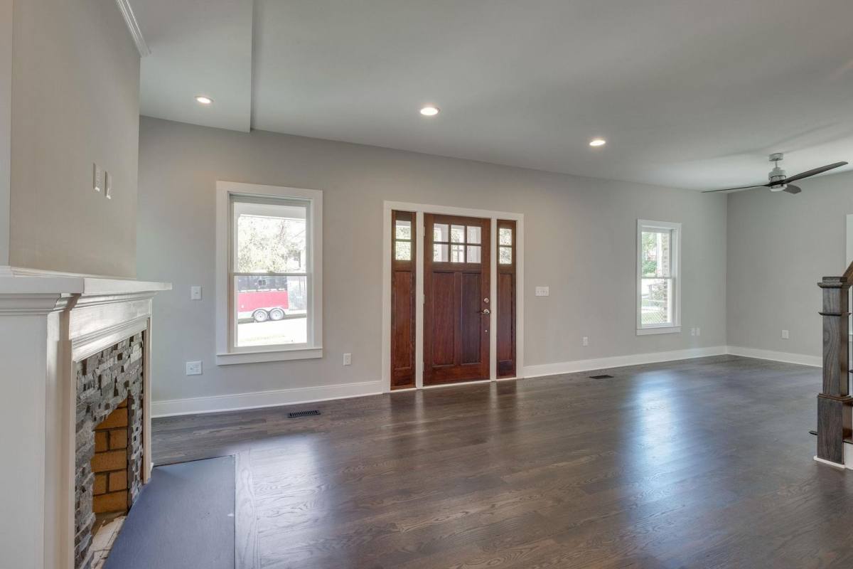 House for rent at 1509 Ashwood Ave, Nashville, TN 37212