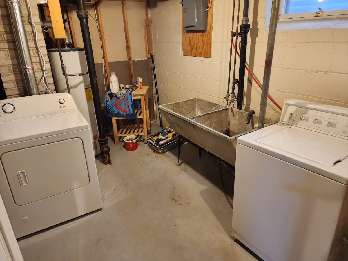 House for rent at 954 S Wilder St, Saint Paul, MN 55116