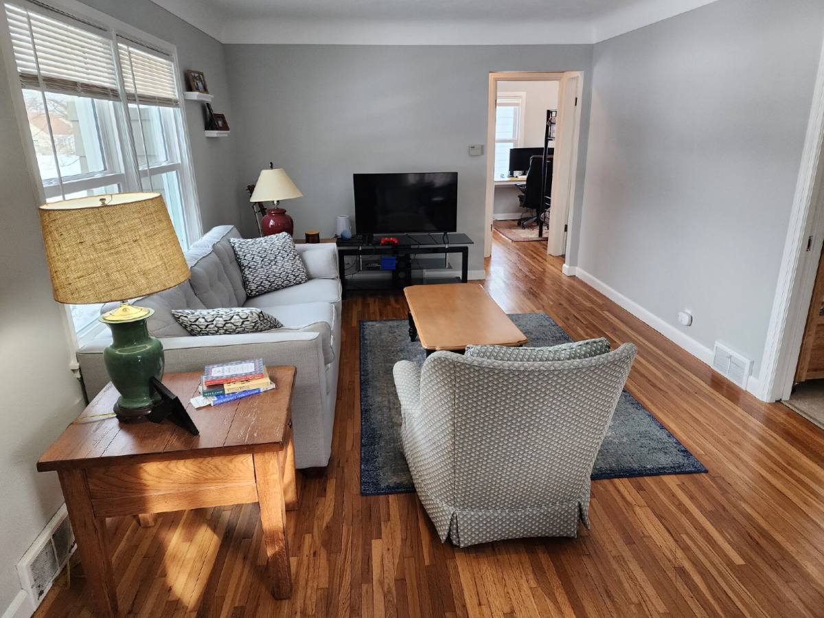House for rent at 954 S Wilder St, Saint Paul, MN 55116