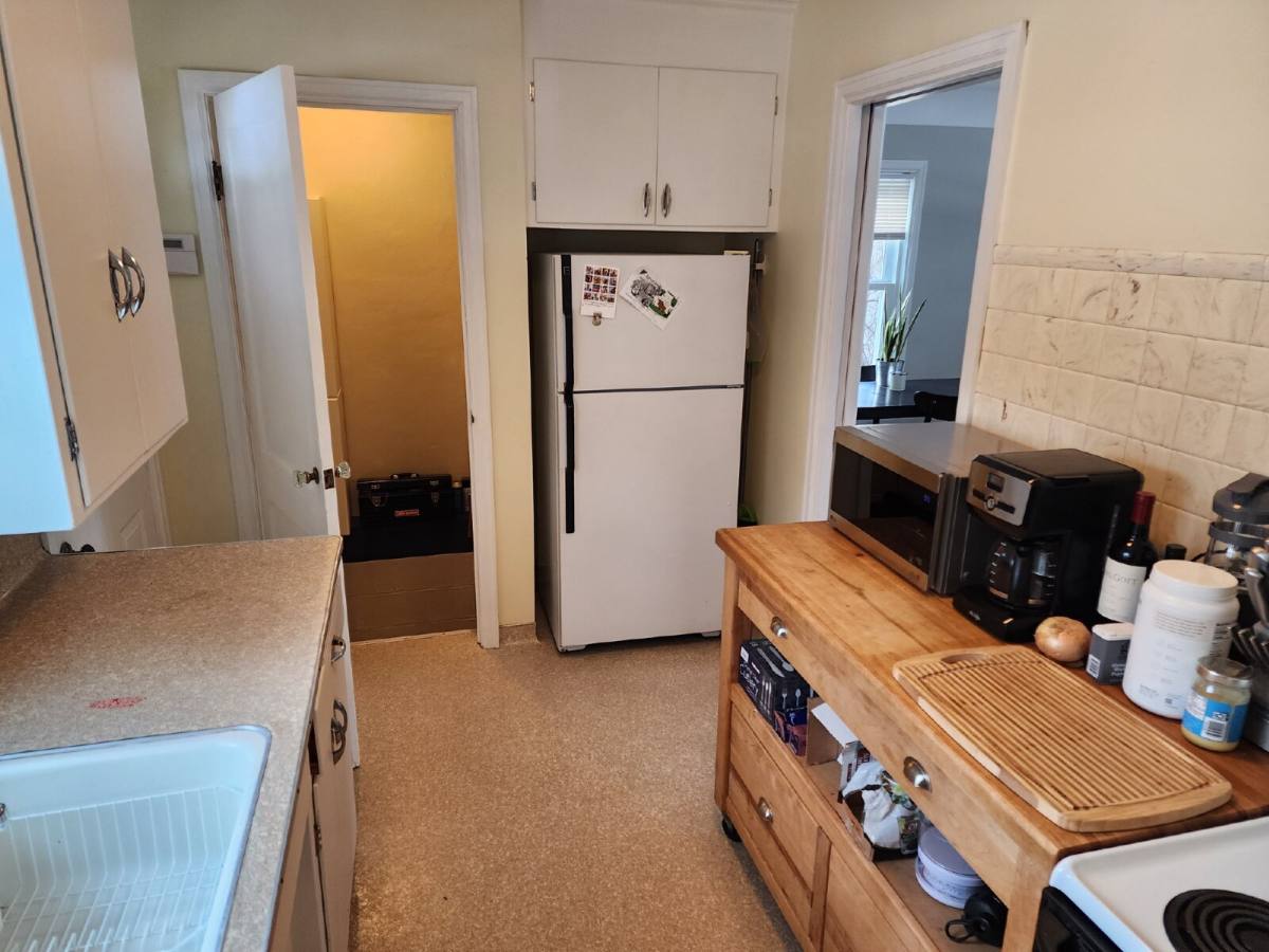 House for rent at 954 S Wilder St, Saint Paul, MN 55116