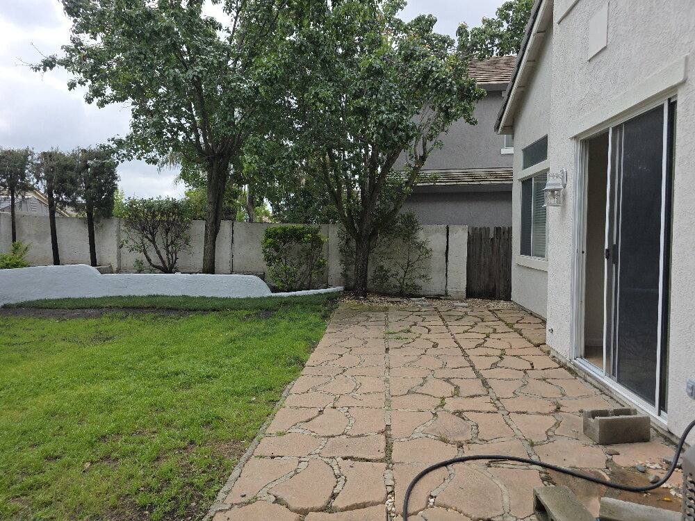 House for rent at 249 Oxburough Dr, Folsom, CA 95630