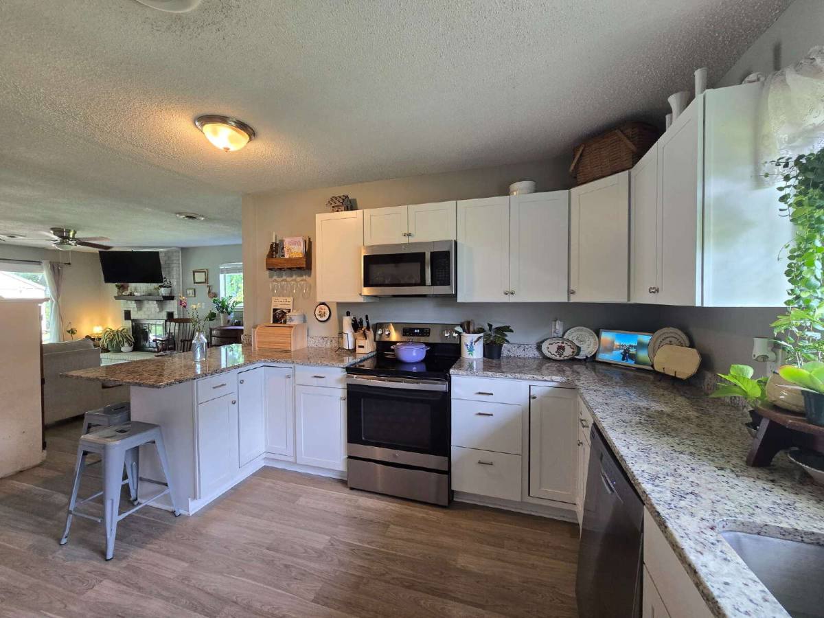 House for rent at 504 Dennis Rd, Jacksonville, NC 28546