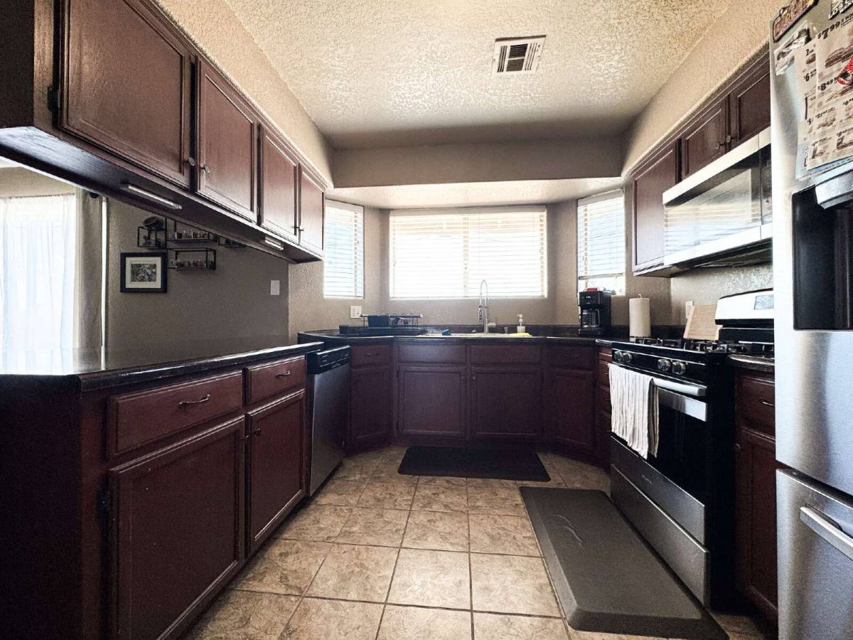 House for rent at 7176 E 26th Place, Yuma, AZ 85365