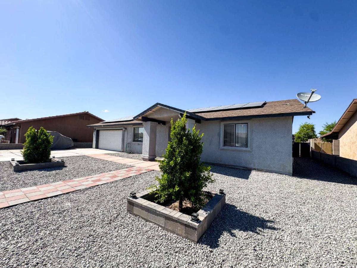 House for rent at 7176 E 26th Place, Yuma, AZ 85365
