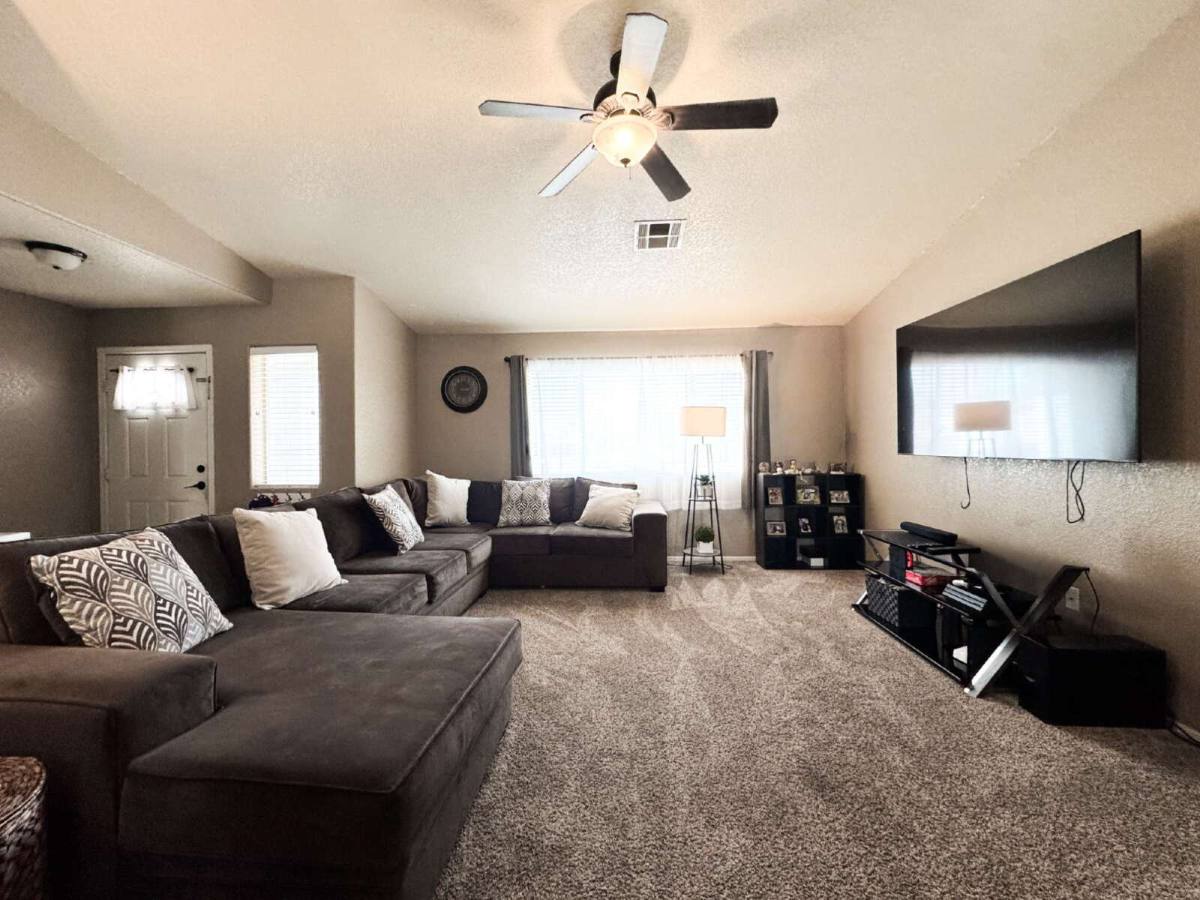 House for rent at 7176 E 26th Place, Yuma, AZ 85365