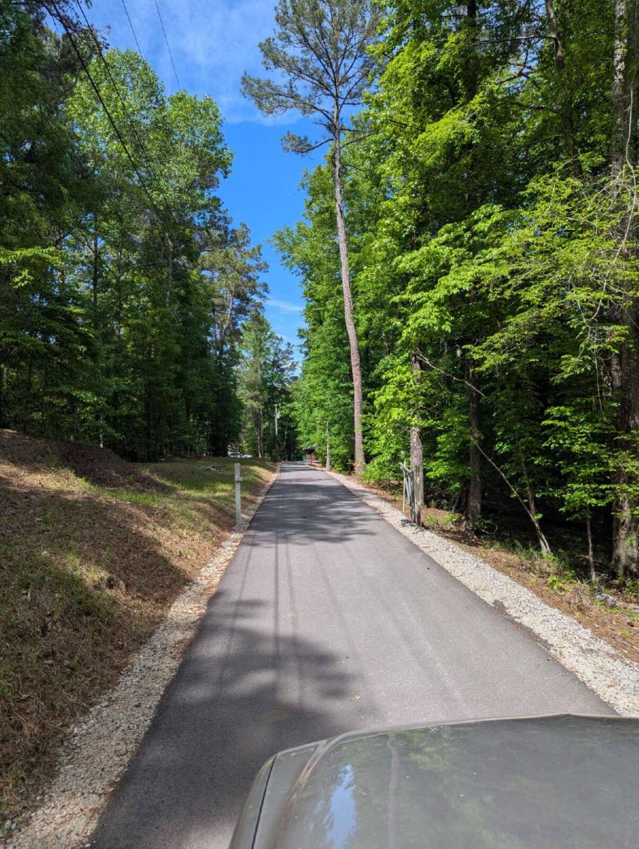 House for rent at 176 Crooked Creek Bay Rd SE, Eatonton, GA 31024