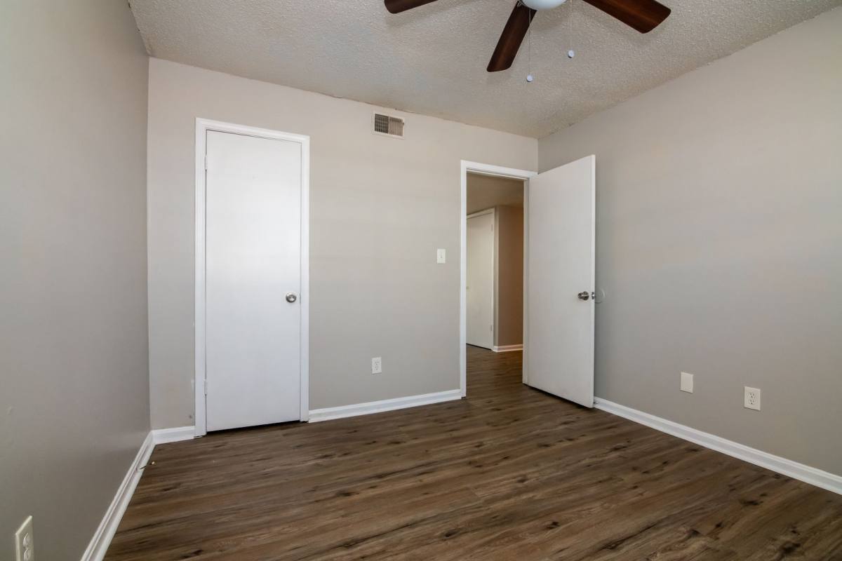 Apartment for rent at 1906 18th Place N, Birmingham, AL 35234