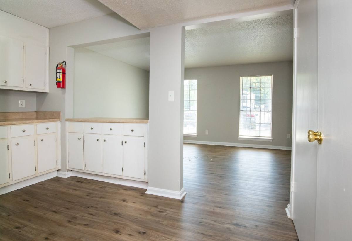 Apartment for rent at 1906 18th Place N, Birmingham, AL 35234