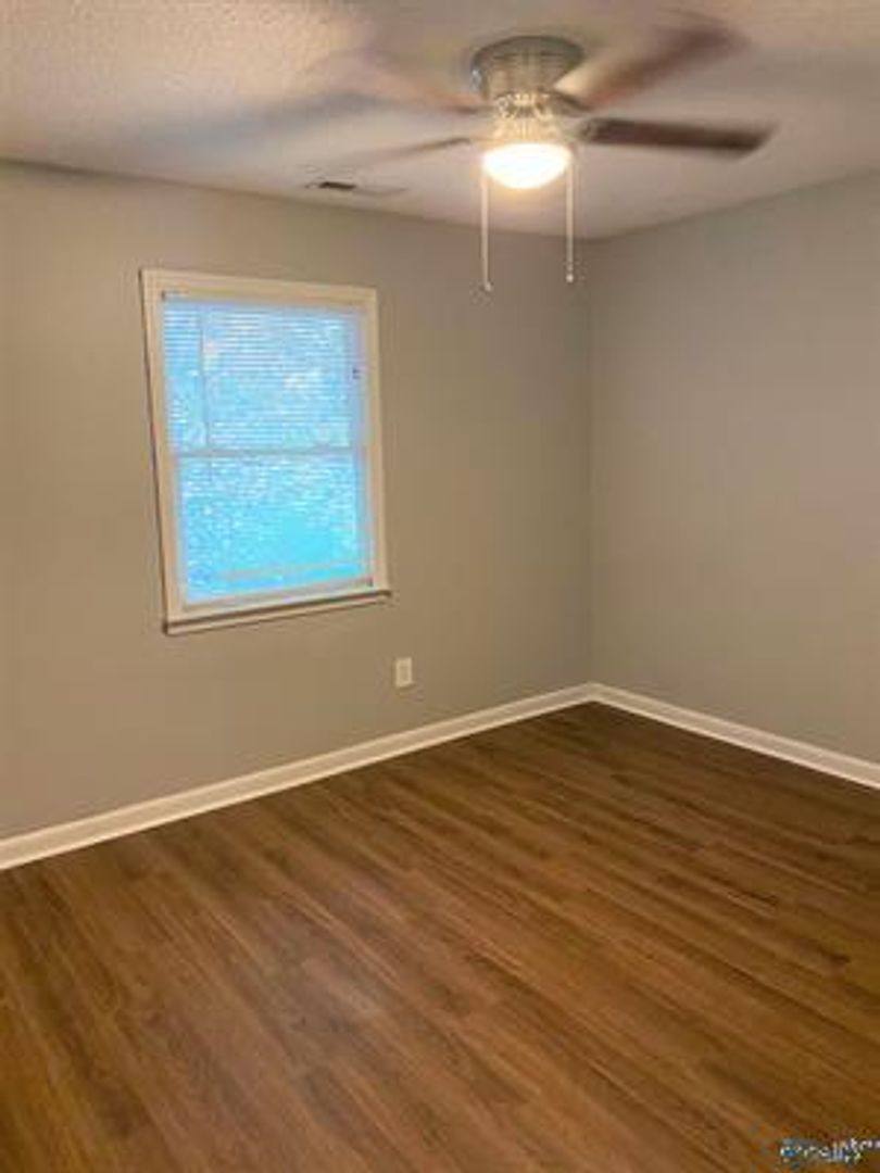 Apartment for rent at 1503 Halson Circle, Huntsville, AL 35816