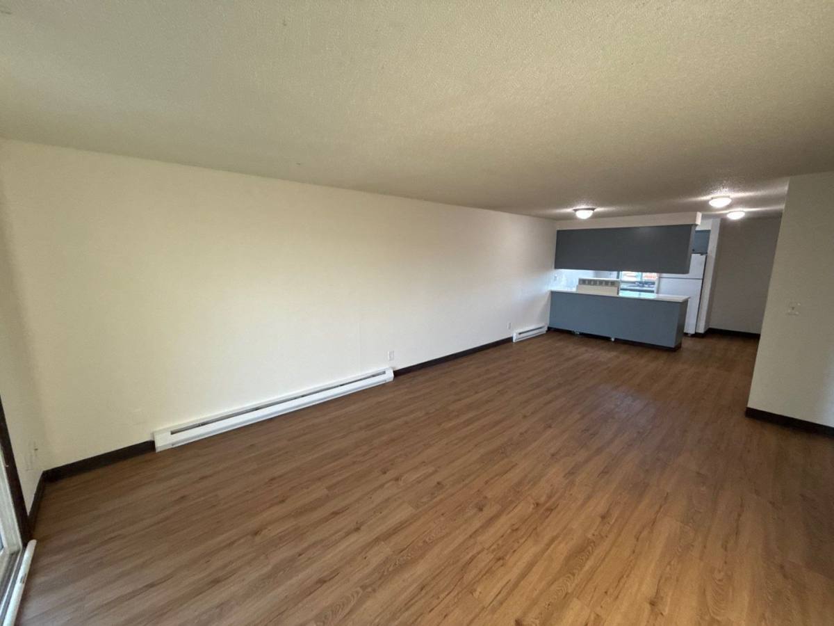 Apartment for rent at 4135 State St #11, Salem, OR 97301