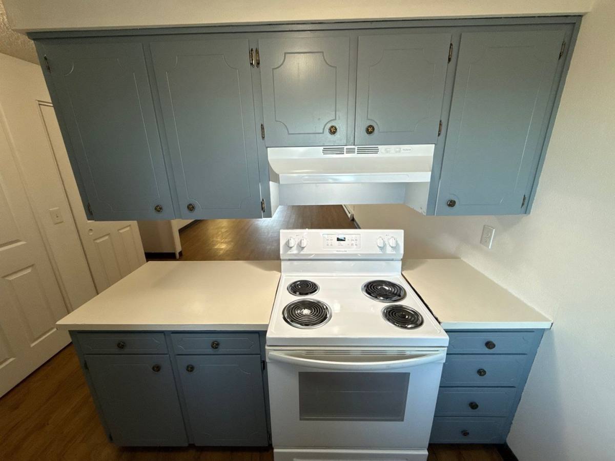 Apartment for rent at 4135 State St #11, Salem, OR 97301