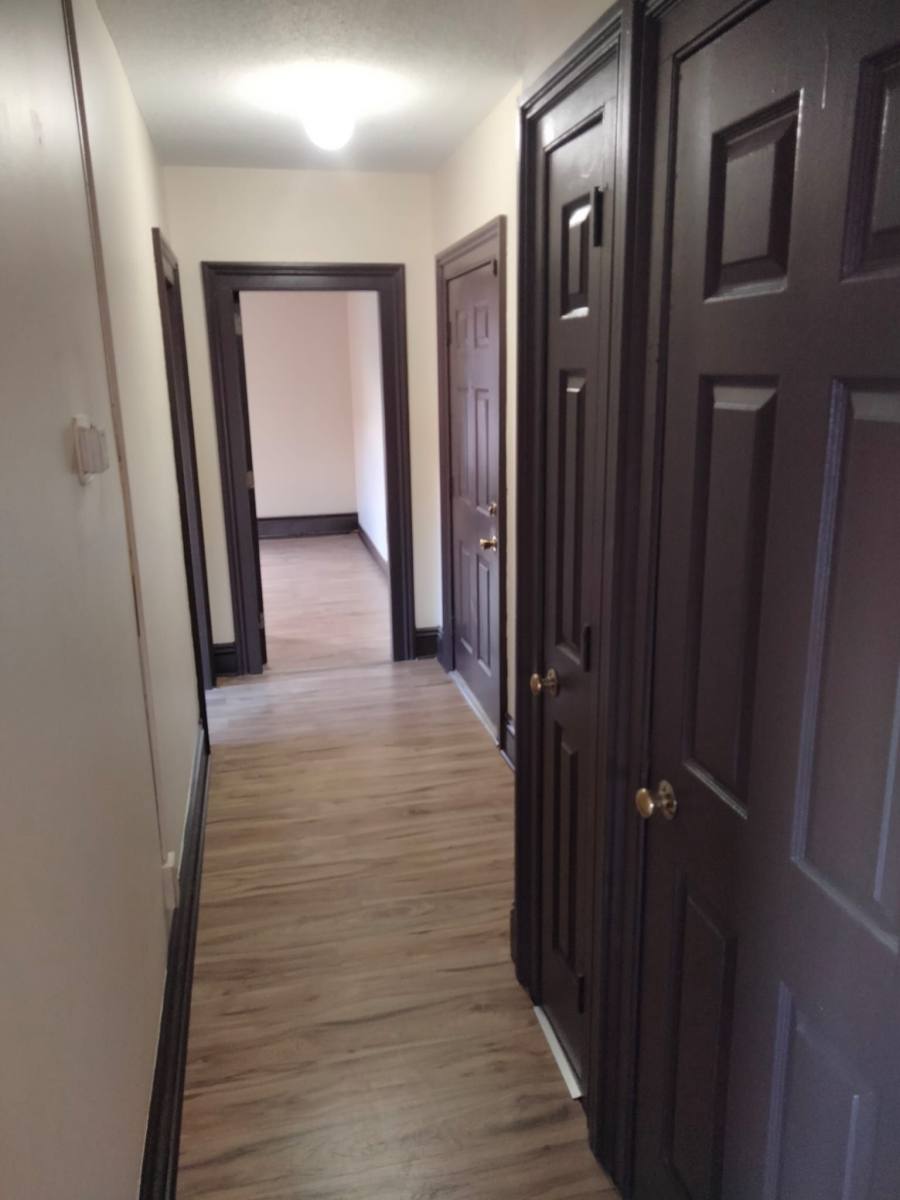 Apartment for rent at 52 Alden St #202, Hartford, CT 06114