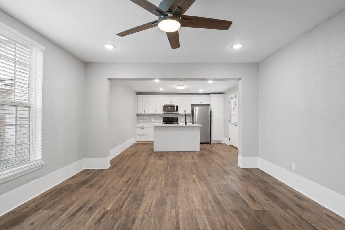 House for rent at 103 May Ave, Cleburne, TX 76031