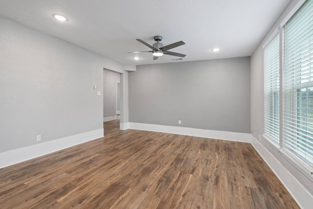House for rent at 103 May Ave, Cleburne, TX 76031