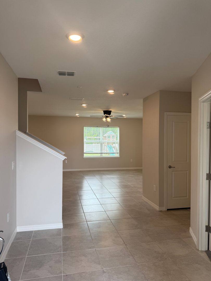 House for rent at 1042 Michelangelo Lane, Winter Haven, FL 33884