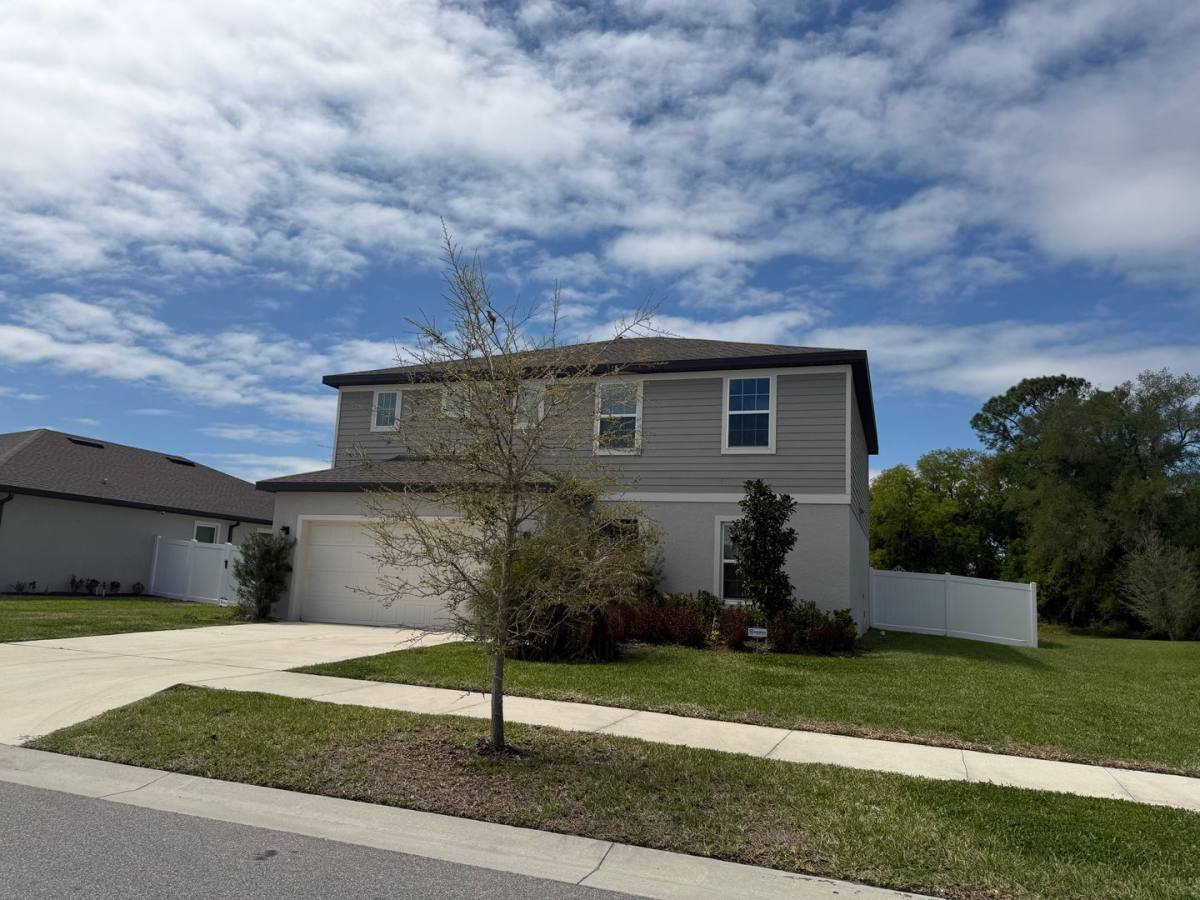 House for rent at 1042 Michelangelo Lane, Winter Haven, FL 33884