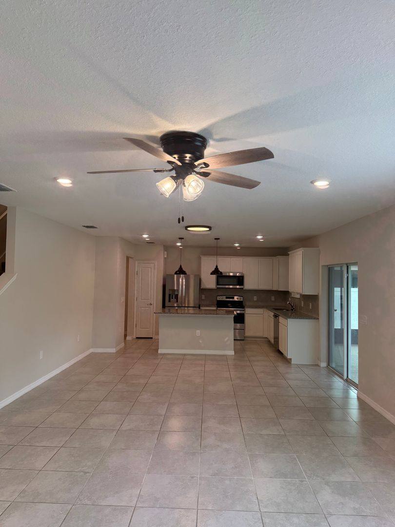 House for rent at 1042 Michelangelo Lane, Winter Haven, FL 33884