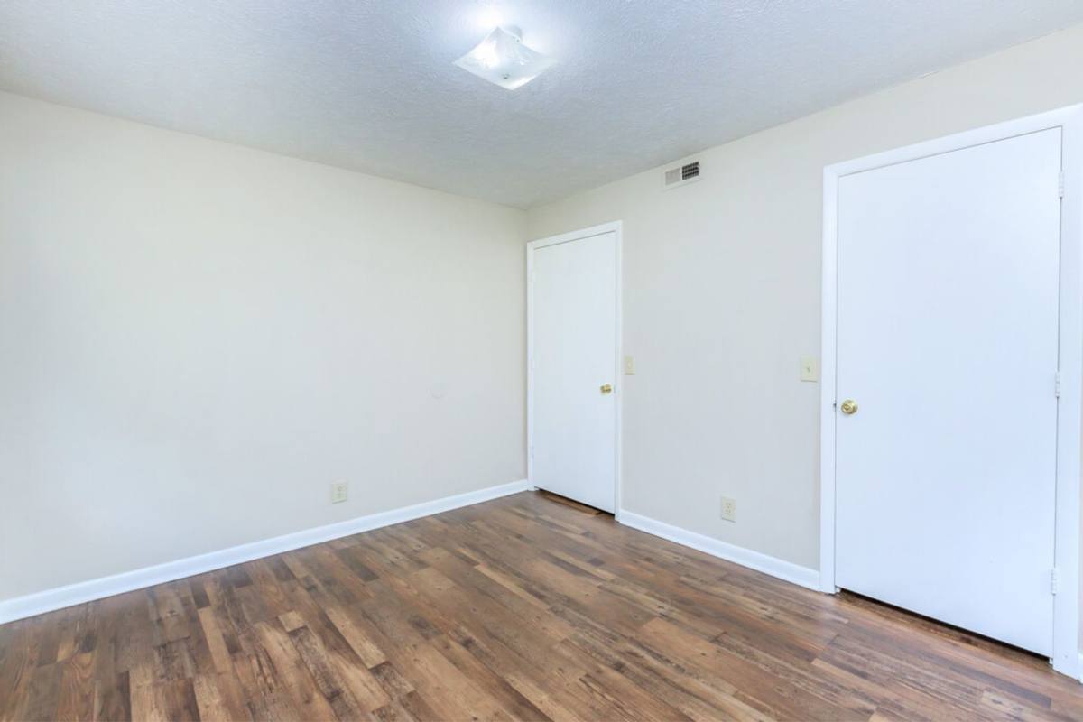 Apartment for rent at 103 S Ridge Dr, Woodbury, TN 37190