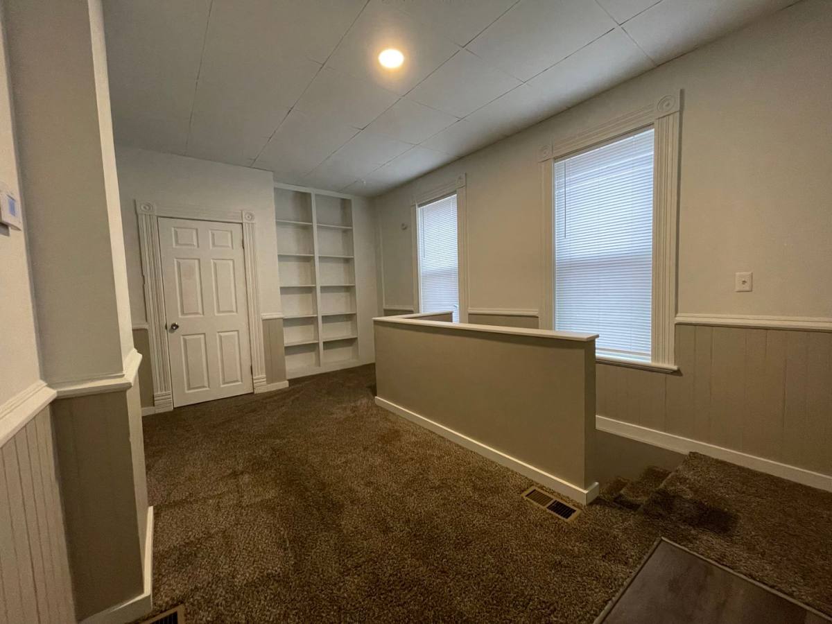 Apartment for rent at 2301 S 11th St, Saint Joseph, MO 64503