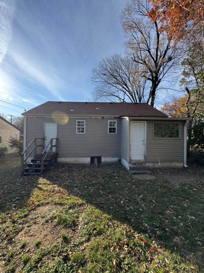 House for rent at 1722 N Fremont, Springfield, MO 65803