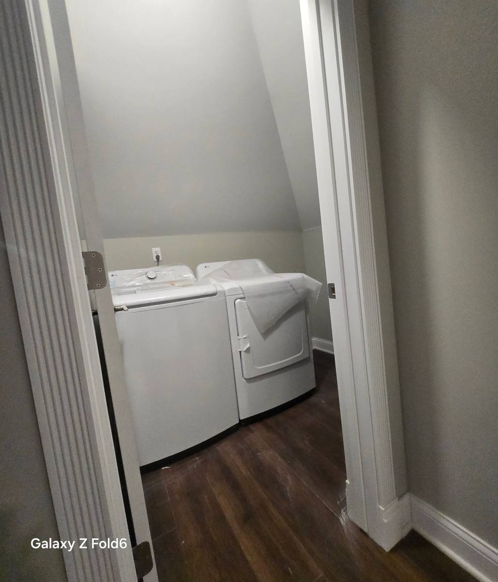 Apartment for rent at 68 E Philadelphia St, Detroit, MI 48202